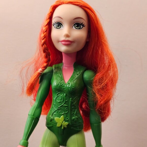 DC Superhero Girls Poison Ivy Doll - Picture 6 of 14